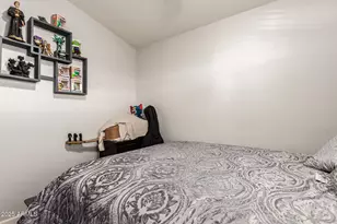 9431 E Coralbell Ave, Mesa, AZ 85208 - Photo 15