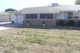 9909 W Newport Dr, Sun City, AZ 85351 - Photo 7