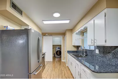 9909 W Newport Drive, Sun City, AZ 85351 - Photo 9