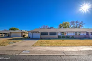 9909 W Newport Dr, Sun City, AZ 85351 - Photo 31