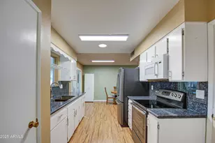 9909 W Newport Dr, Sun City, AZ 85351 - Photo 3