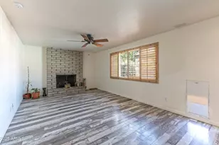 1942 W Kristal Way, Phoenix, AZ 85027 - Photo 5