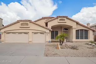 12422 W Monte Vista Rd, Avondale, AZ 85392 - Photo 1