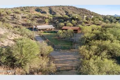 36455 S Rincon Road, Wickenburg, AZ 85390 - Photo 11