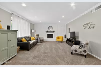 5047 E Mesquite Wood Court, Phoenix, AZ 85044 - Photo 15