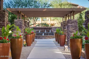 5450 E Deer Valley Dr, Phoenix, AZ 85054 - Photo 15