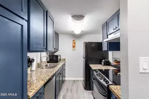 4240 N 67th Ln, Phoenix, AZ 85033 - Photo 3