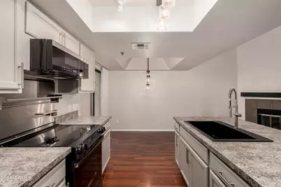 4316 E Avalon Drive #8, Phoenix, AZ 85018 - Photo 5