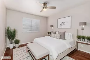 4316 E Avalon Dr, Phoenix, AZ 85018 - Photo 13