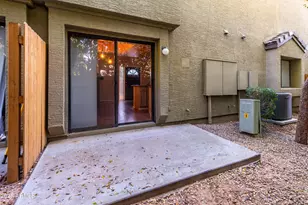 4316 E Avalon Dr, Phoenix, AZ 85018 - Photo 19