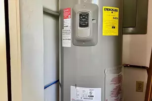 7557 N Dreamy Draw Dr, Phoenix, AZ 85020 - Photo 19