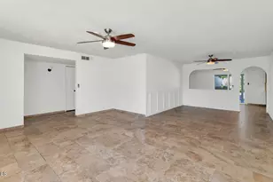 10624 N 25th St, Phoenix, AZ 85028 - Photo 5