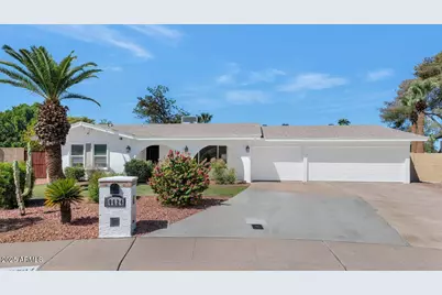 10624 N 25th Street, Phoenix, AZ 85028 - Photo 1