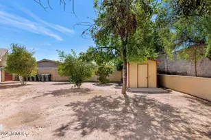 10624 N 25th St, Phoenix, AZ 85028 - Photo 43