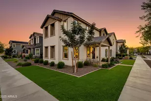 1935 W Lariat Ln, Phoenix, AZ 85085 - Photo 1