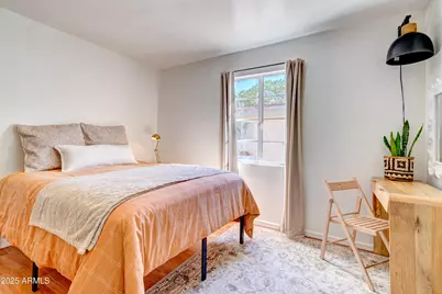 385 E Coronado Road #6, Phoenix, AZ 85004 - Photo 9