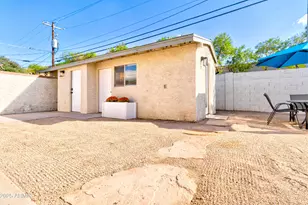 385 E Coronado Rd, Phoenix, AZ 85004 - Photo 23