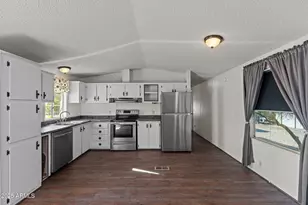 26600 S Grandview Dr, Congress, AZ 85332 - Photo 5