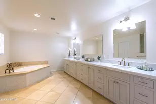 4333 E McDonald Dr, Phoenix, AZ 85018 - Photo 39