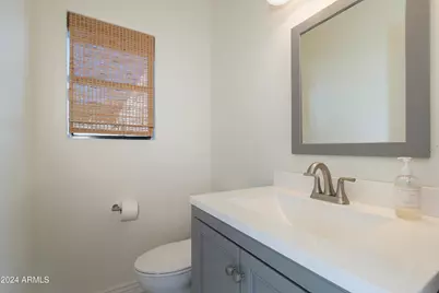 4333 E McDonald Drive, Phoenix, AZ 85018 - Photo 59