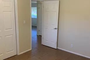 2525 S College Ave, Tempe, AZ 85282 - Photo 17