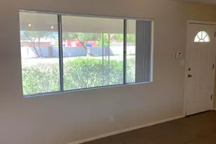 2525 S College Ave, Tempe, AZ 85282 - Photo 5