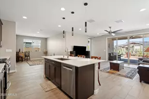 12538 E Pivot Peak, Gold Canyon, AZ 85118 - Photo 19