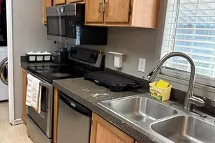 15601 N 19th Ave, Phoenix, AZ 85023 - Photo 7