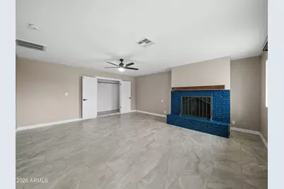 3628 W Banff Lane, Phoenix, AZ 85053 - Photo 13