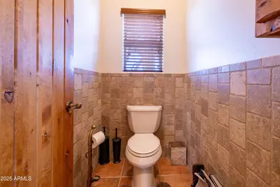 21675 W Date Creek Road, Wickenburg, AZ 85390 - Photo 31