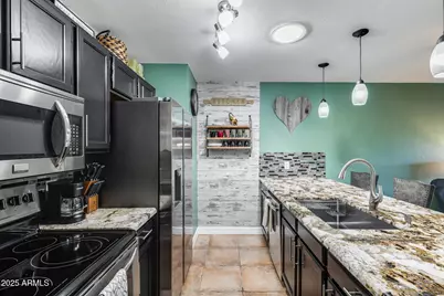 18725 N 92nd Drive, Peoria, AZ 85382 - Photo 7