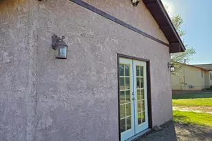240 E Oak St, Huachuca City, AZ 85616 - Photo 3