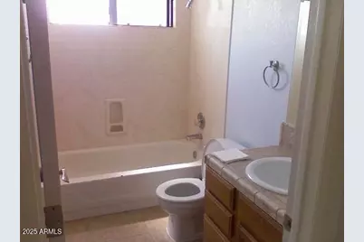 240 E Oak Street, Huachuca City, AZ 85616 - Photo 33