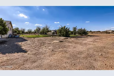 22136 W Gambit Trail, Wittmann, AZ 85361 - Photo 27