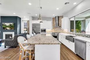 625 W Echo Ln, Phoenix, AZ 85021 - Photo 9