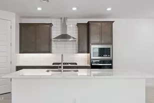 6913 W Buckhorn Trail, Peoria, AZ 85383 - Photo 13