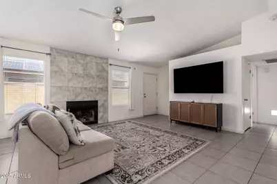 19202 N 14th Street, Phoenix, AZ 85024 - Photo 1