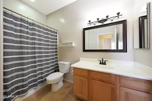 8232 W Crocus Dr, Peoria, AZ 85381 - Photo 35