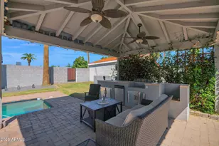 1704 E Solano Dr, Phoenix, AZ 85016 - Photo 39