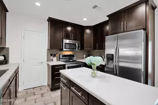 1704 E Solano Dr, Phoenix, AZ 85016 - Photo 15