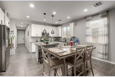 24189 W Gibson Lane, Buckeye, AZ 85326 - Photo 11