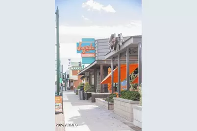 36 E Vaughn Avenue, Gilbert, AZ 85234 - Photo 19