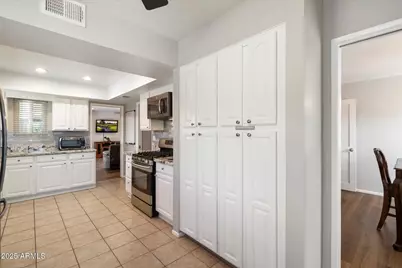 10502 W Sierra Dawn Drive, Sun City, AZ 85351 - Photo 9