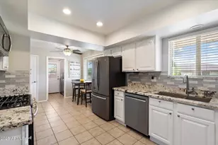 10502 W Sierra Dawn Dr, Sun City, AZ 85351 - Photo 7