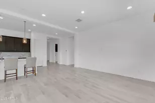 24711 N 174th Ln, Surprise, AZ 85387 - Photo 11