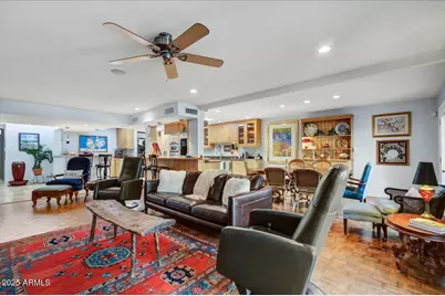 2631 E Beekman Place, Phoenix, AZ 85016 - Photo 9