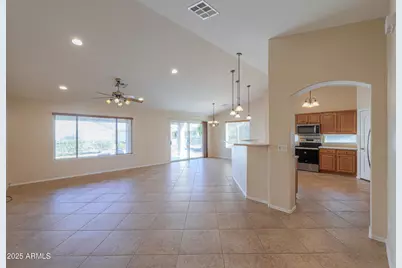 2394 E Fiesta Drive, Casa Grande, AZ 85194 - Photo 7