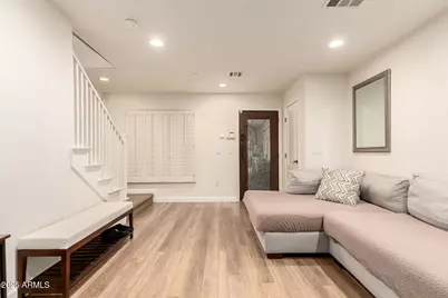 2444 E Montecito Avenue, Phoenix, AZ 85016 - Photo 7