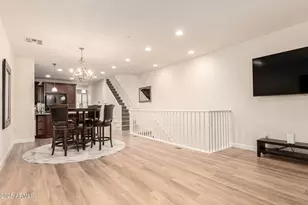 2444 E Montecito Ave, Phoenix, AZ 85016 - Photo 9