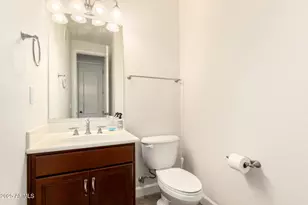 2444 E Montecito Ave, Phoenix, AZ 85016 - Photo 17